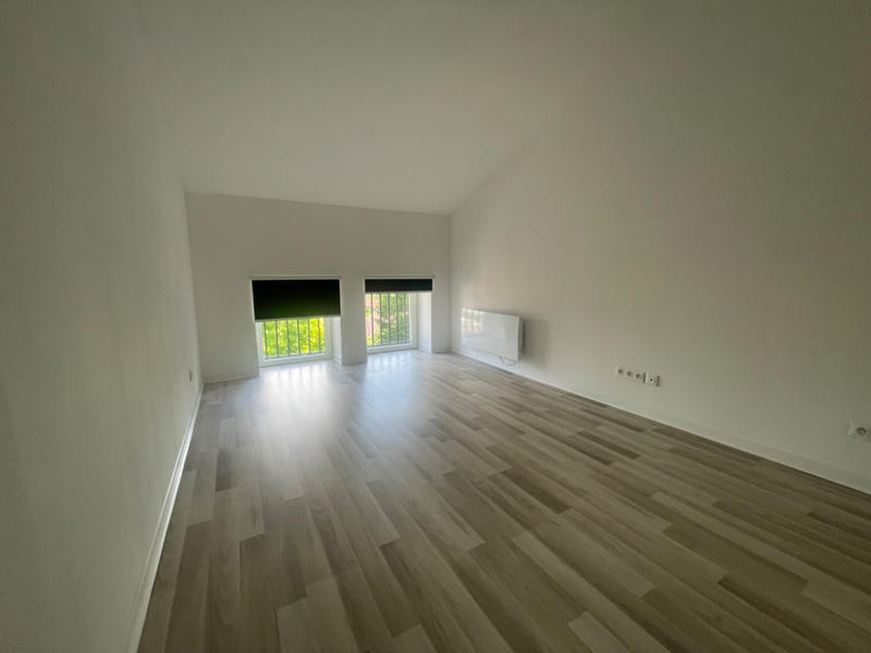 Appartement - 89 m² - 5 pièces