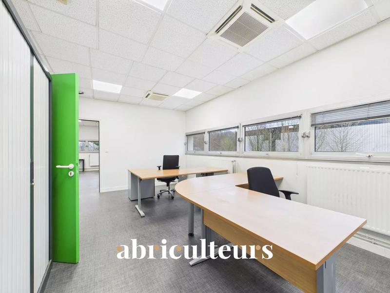 Bureau - 310 m² - 1 pièce