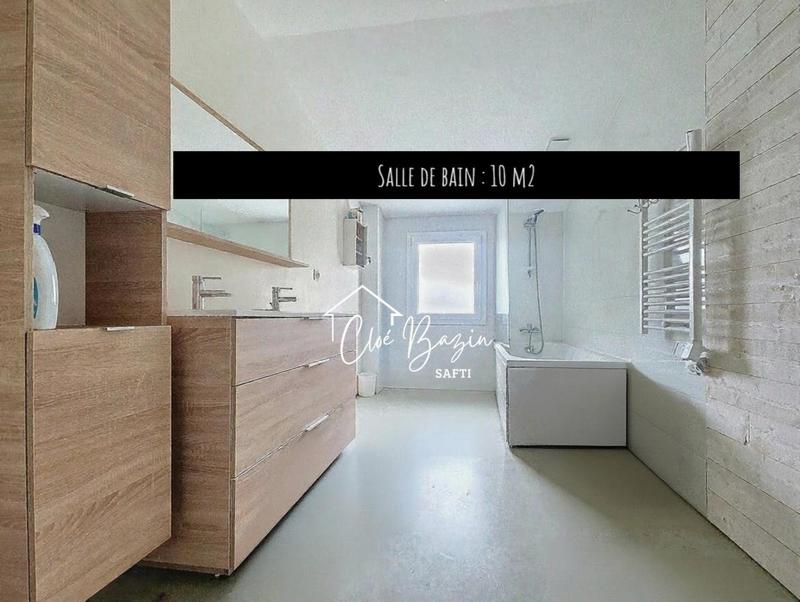 Maison - 155 m² - 6 pièces