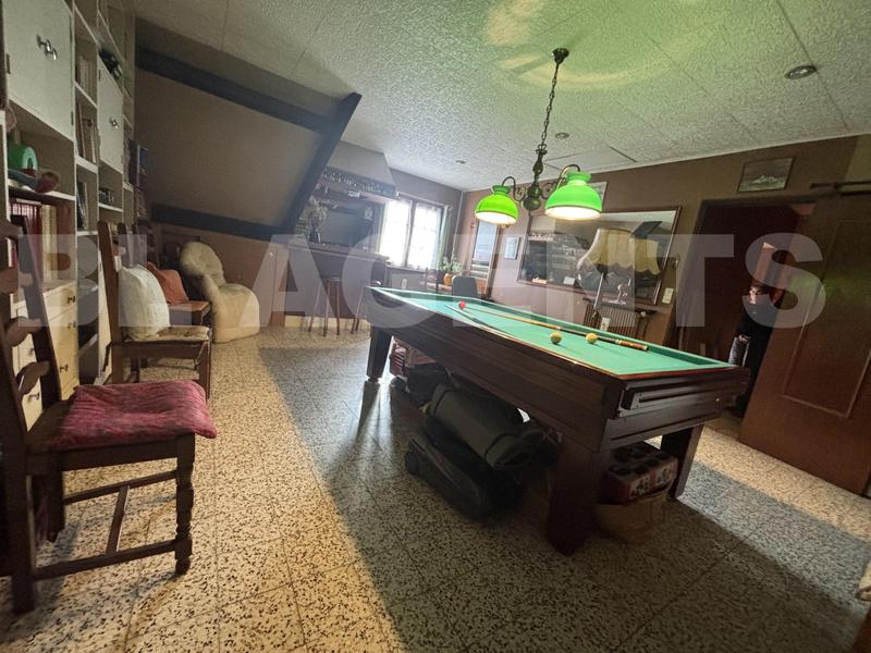 Maison - 140 m² - 7 pièces