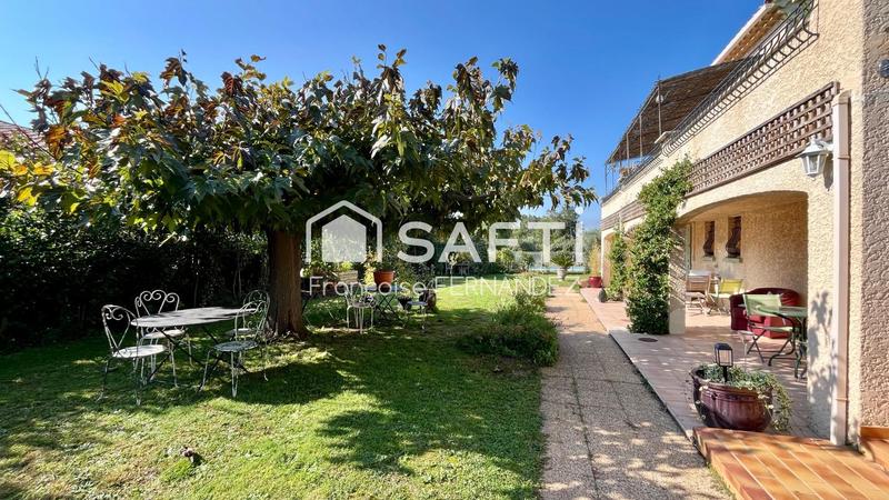 Villa - 185 m² - 7 pièces