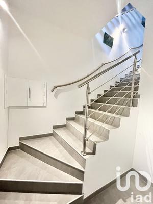 Maison - 80 m² - 5 pièces