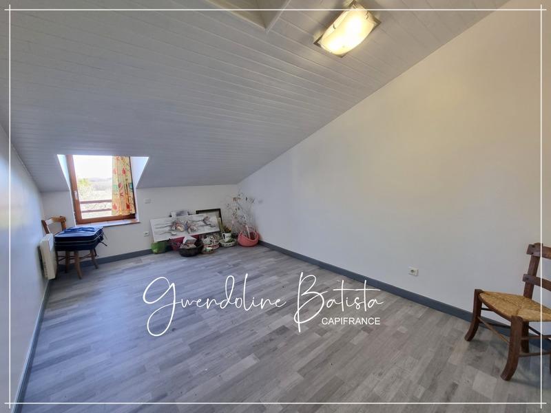 Propriété - 300 m² - 12 pièces