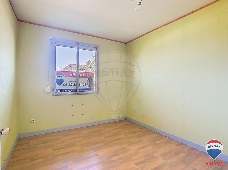 Maison - 85 m² - 5 pièces