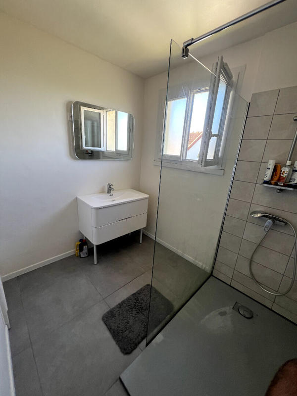 Maison - 107 m² - 6 pièces