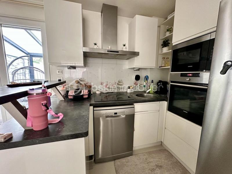 Maison - 216 m² - 14 pièces