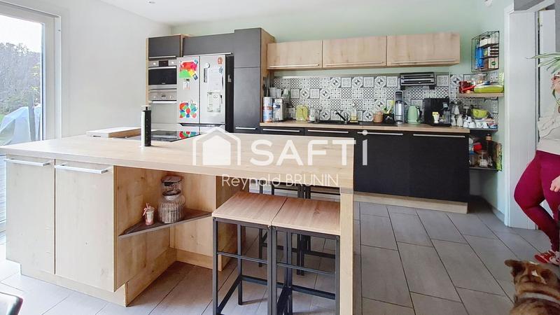 Maison - 128 m² - 4 pièces