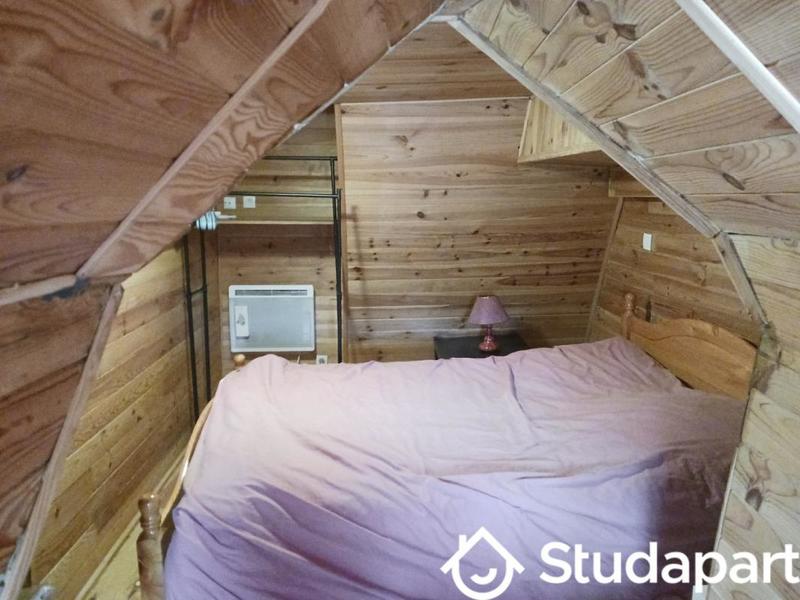 Chambre - 10 m² - 1 pièce