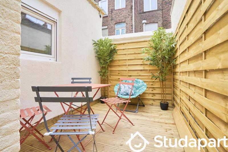 Chambre - 13 m² - 1 pièce