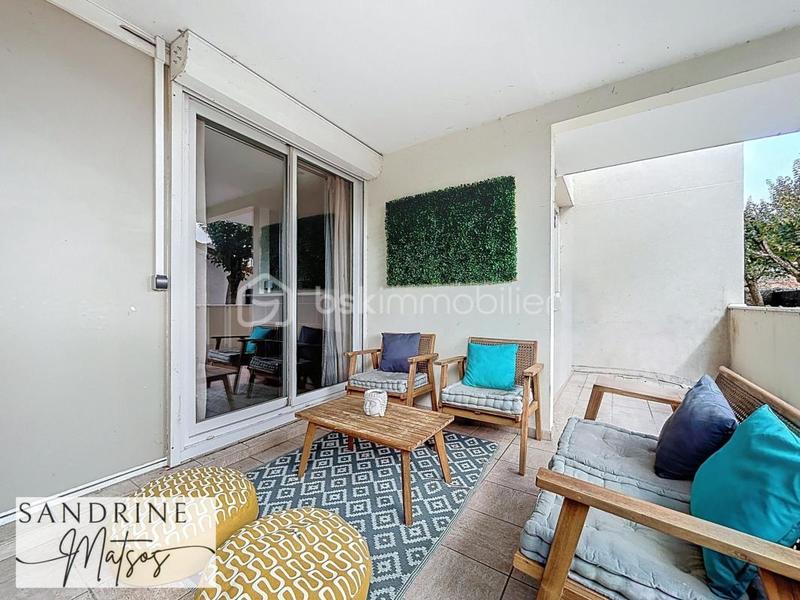 Appartement - 102 m² - 5 pièces