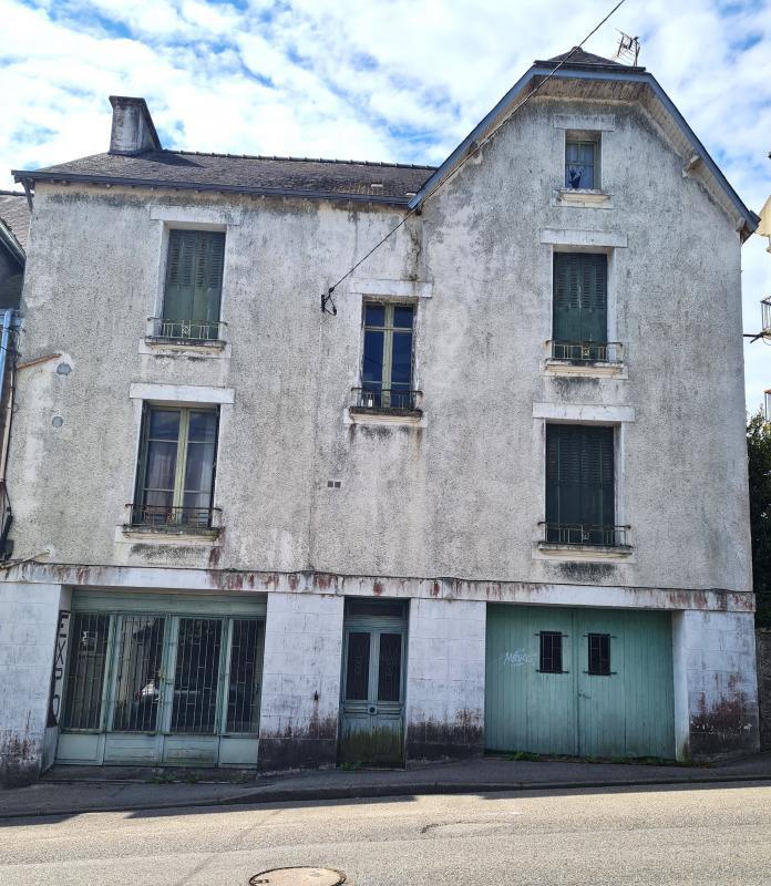 Maison - 140 m² - 6 pièces