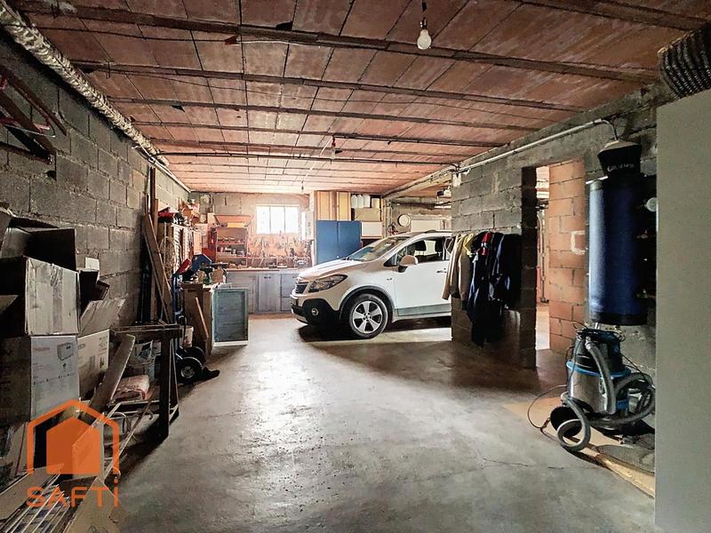 Maison - 146 m² - 8 pièces