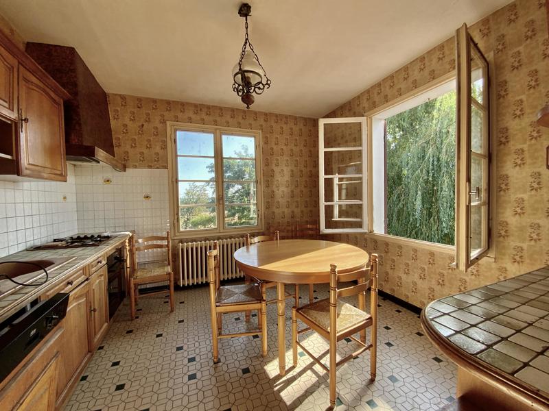 Maison - 182 m² - 6 pièces