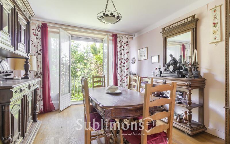 Maison traditionnelle - 125 m² - 5 pièces