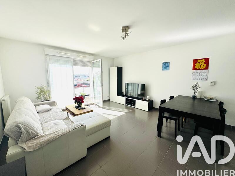 Appartement - 60 m² - 3 pièces