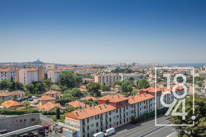 Appartement - 94 m² - 5 pièces