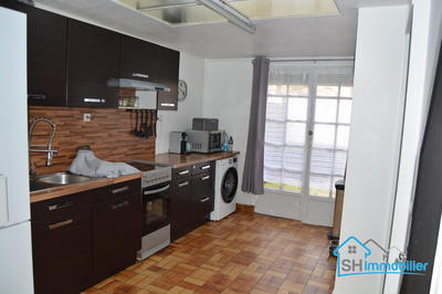 Maison - 90 m² - 4 pièces