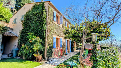 Maison - 107 m² - 4 pièces