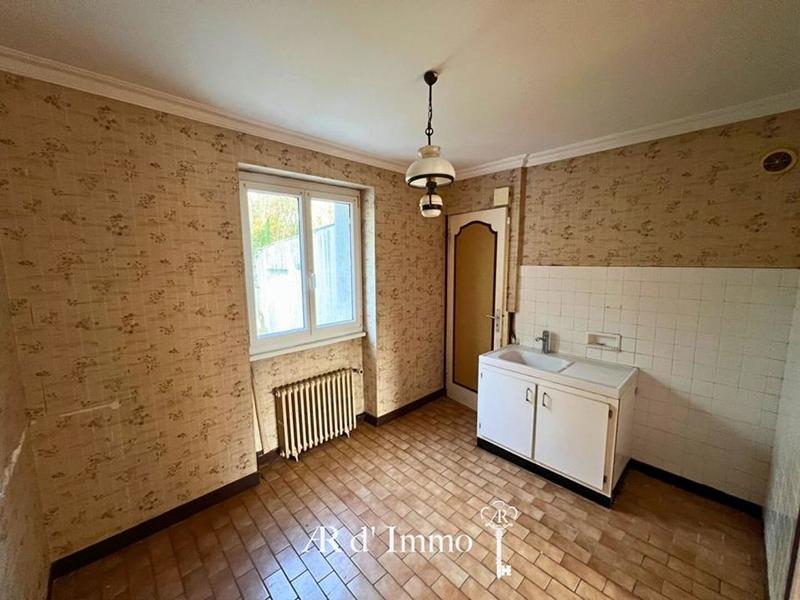 Maison - 85 m² - 5 pièces