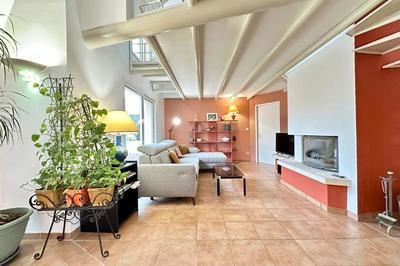 Maison - 176 m² - 5 pièces