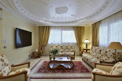 Maison - 700 m² - 15 pièces