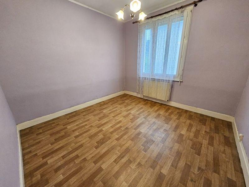 Maison traditionnelle - 85 m² - 4 pièces