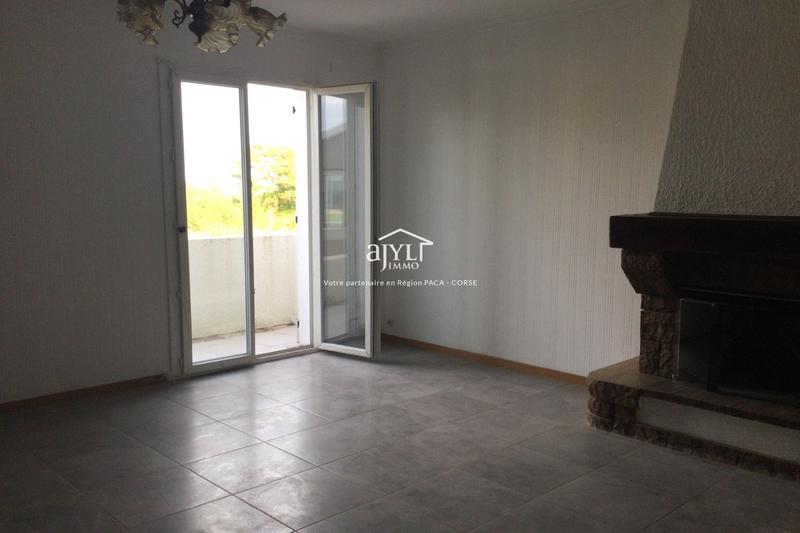 Appartement - 88 m² - 3 pièces