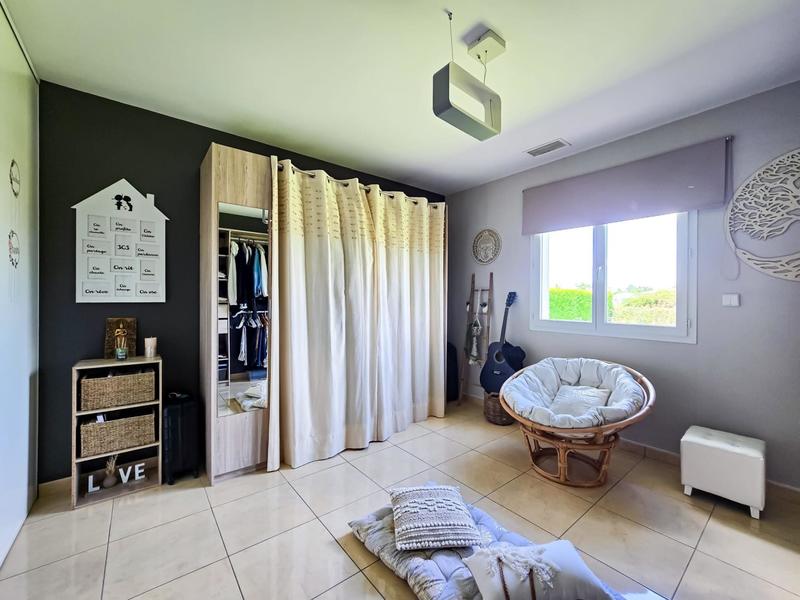 Maison - 150 m² - 5 pièces