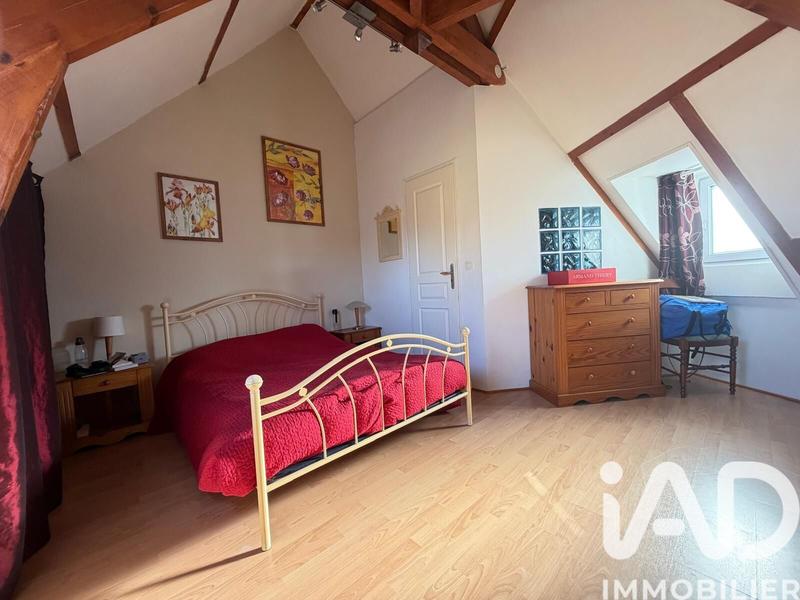 Maison - 163 m² - 7 pièces