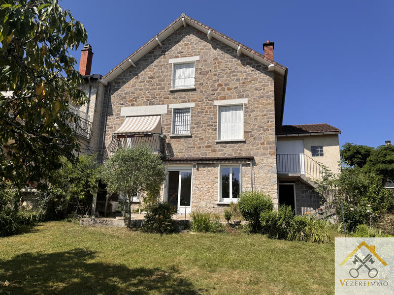 Maison - 139 m² - 5 pièces