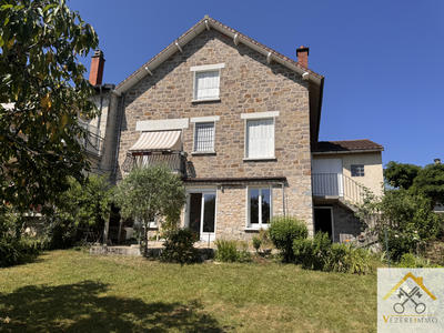 Maison - 139 m² - 5 pièces