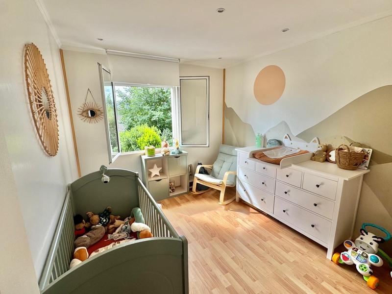 Maison - 110 m² - 5 pièces