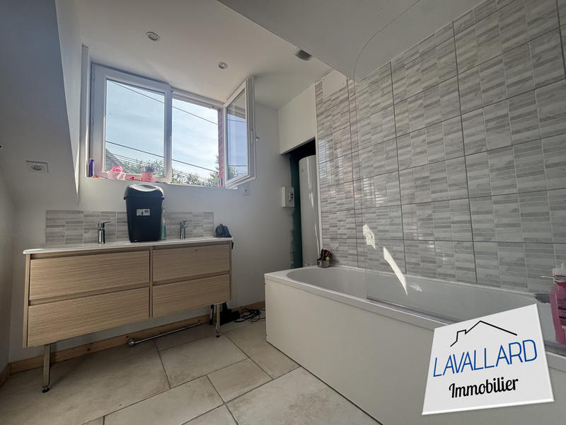 Maison - 115 m² - 5 pièces