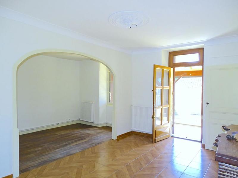 Maison - 137 m² - 5 pièces