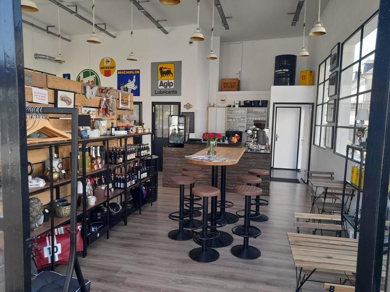 Maison - 176 m² - 10 pièces