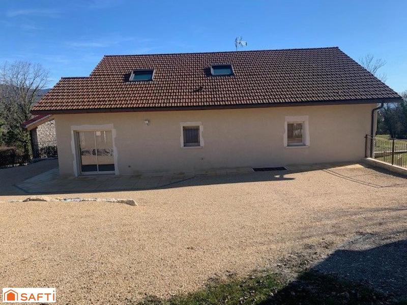 Appartement - 200 m² - 7 pièces