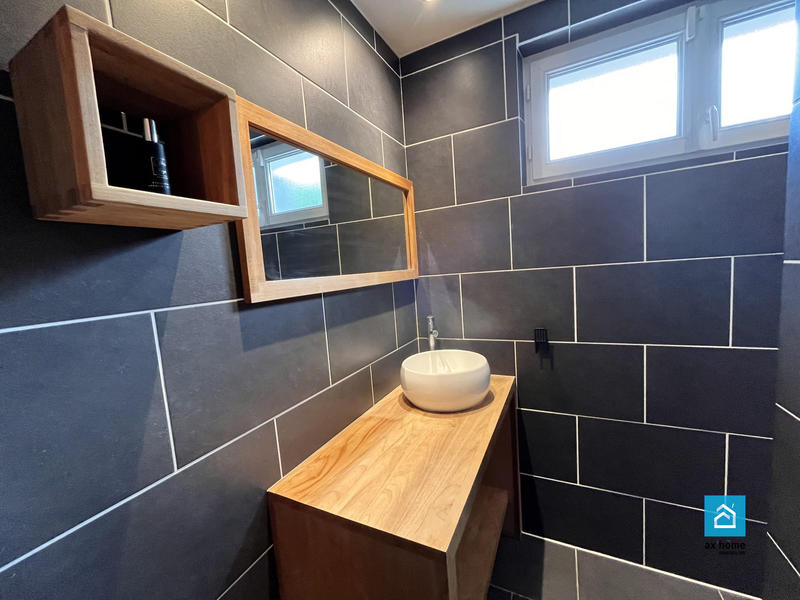 Maison contemporaine - 153 m² - 8 pièces