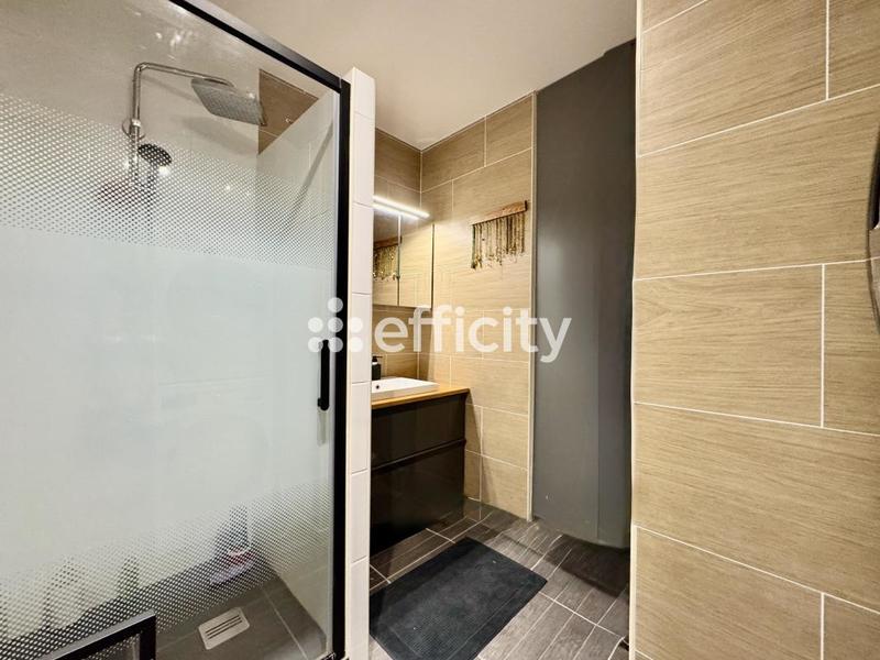 Appartement - 125 m² - 5 pièces