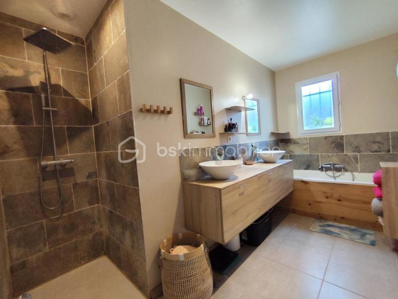 Maison - 79 m² - 4 pièces