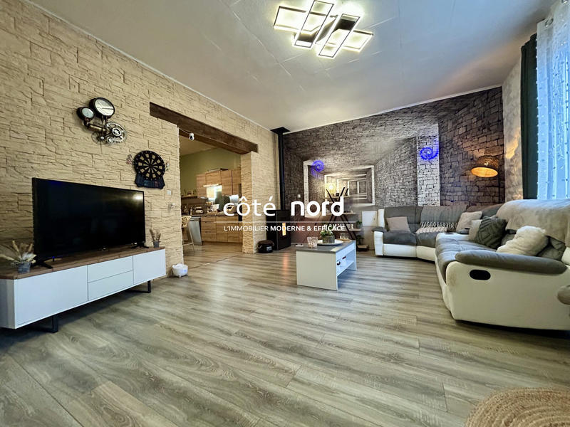 Maison - 90 m² - 5 pièces