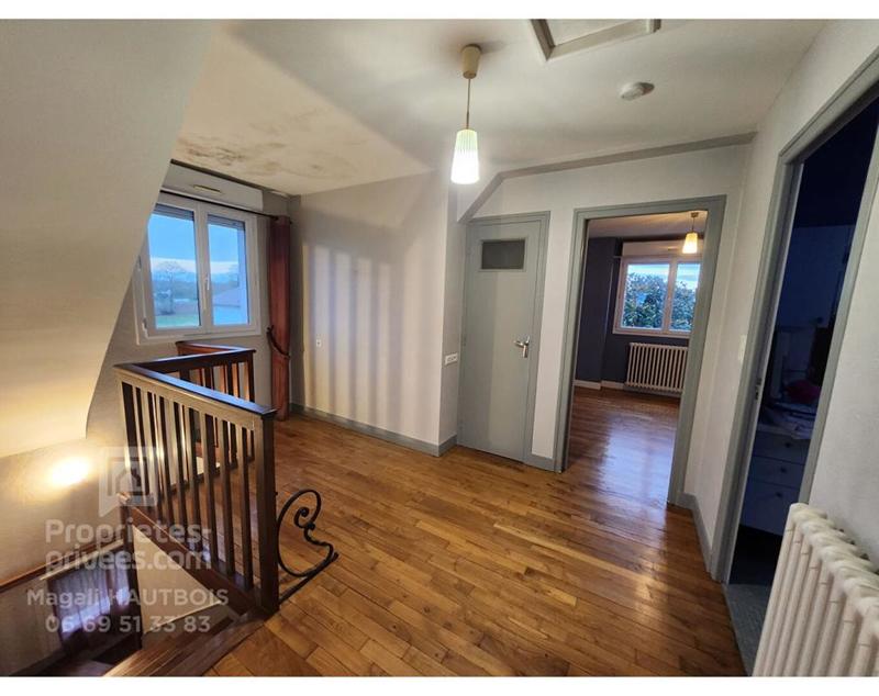 Maison - 141 m² - 6 pièces