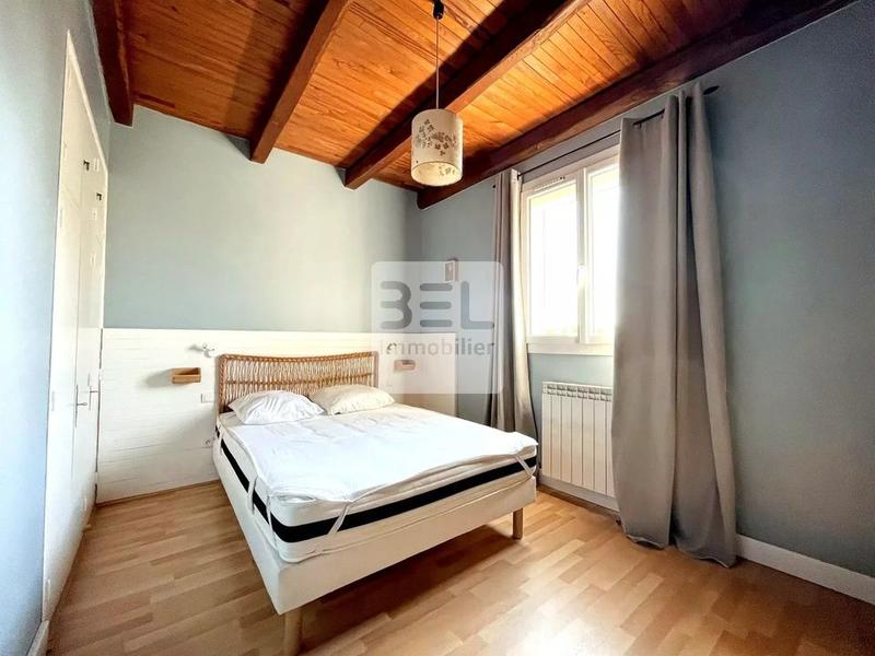 Maison - 164 m² - 8 pièces