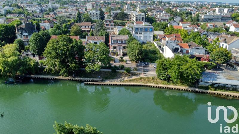 Maison - 431 m² - 9 pièces