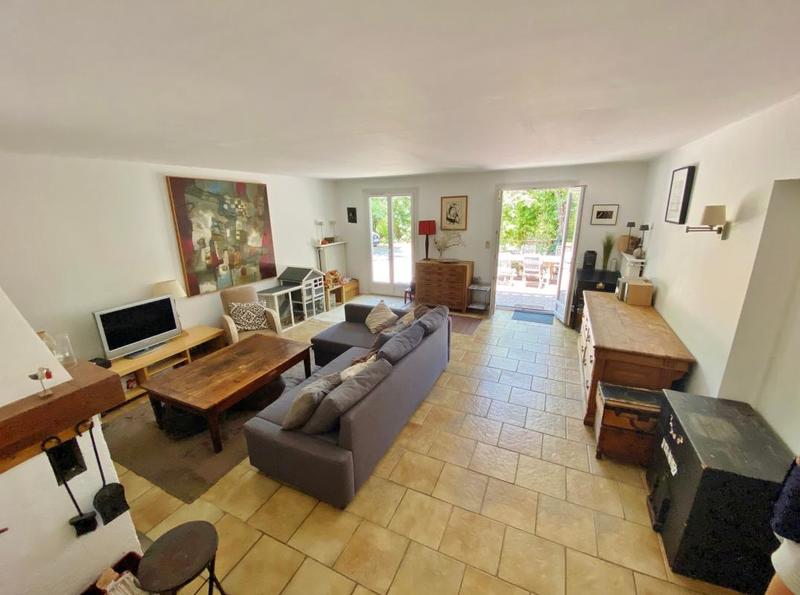 Maison - 210 m² - 7 pièces