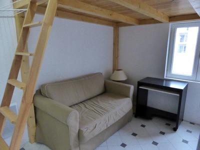 Studio - 15 m² - 1 pièce
