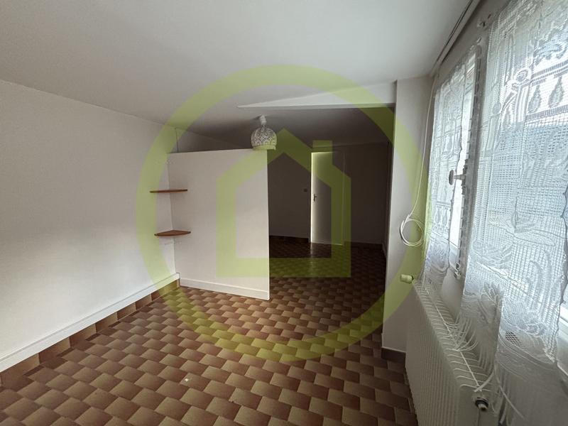 Maison - 102 m² - 6 pièces