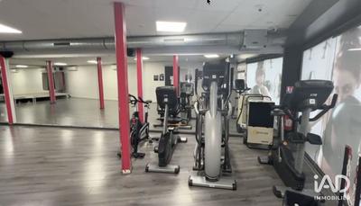 Local commercial - 167 m²