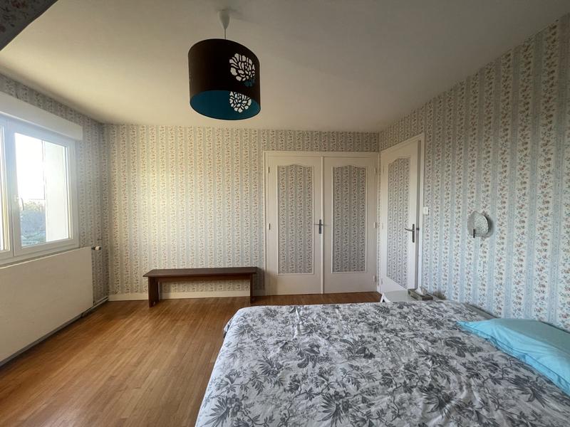 Maison traditionnelle - 127 m² - 6 pièces