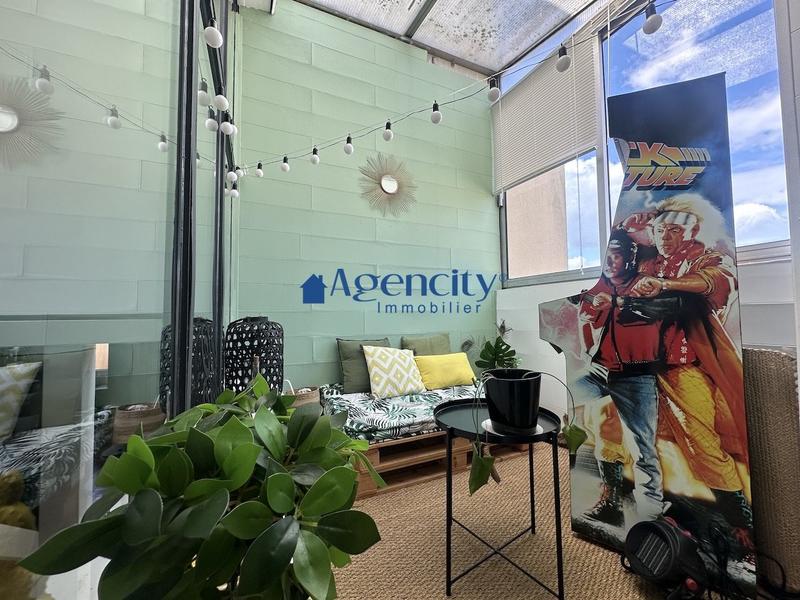 Appartement - 93 m² - 4 pièces