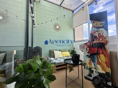 Appartement - 93 m² - 4 pièces